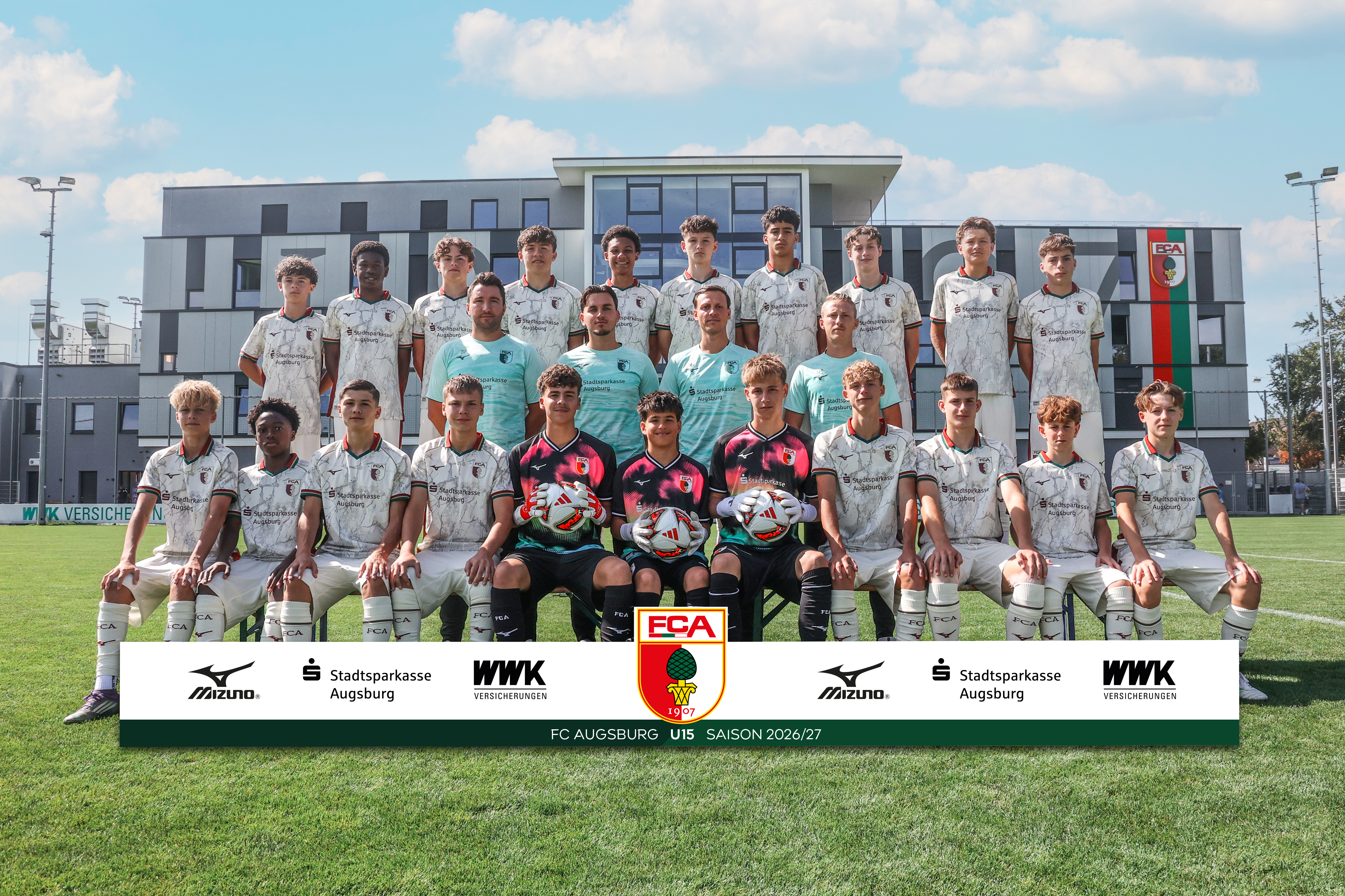 Mannschaftsfoto des FC Augsburg