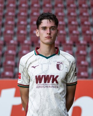 Schnitzer.jpg